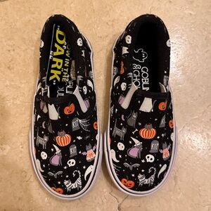 GOBLIN & GHOUL Toddler Glow In The Dark Halloween Slip-On Loafers